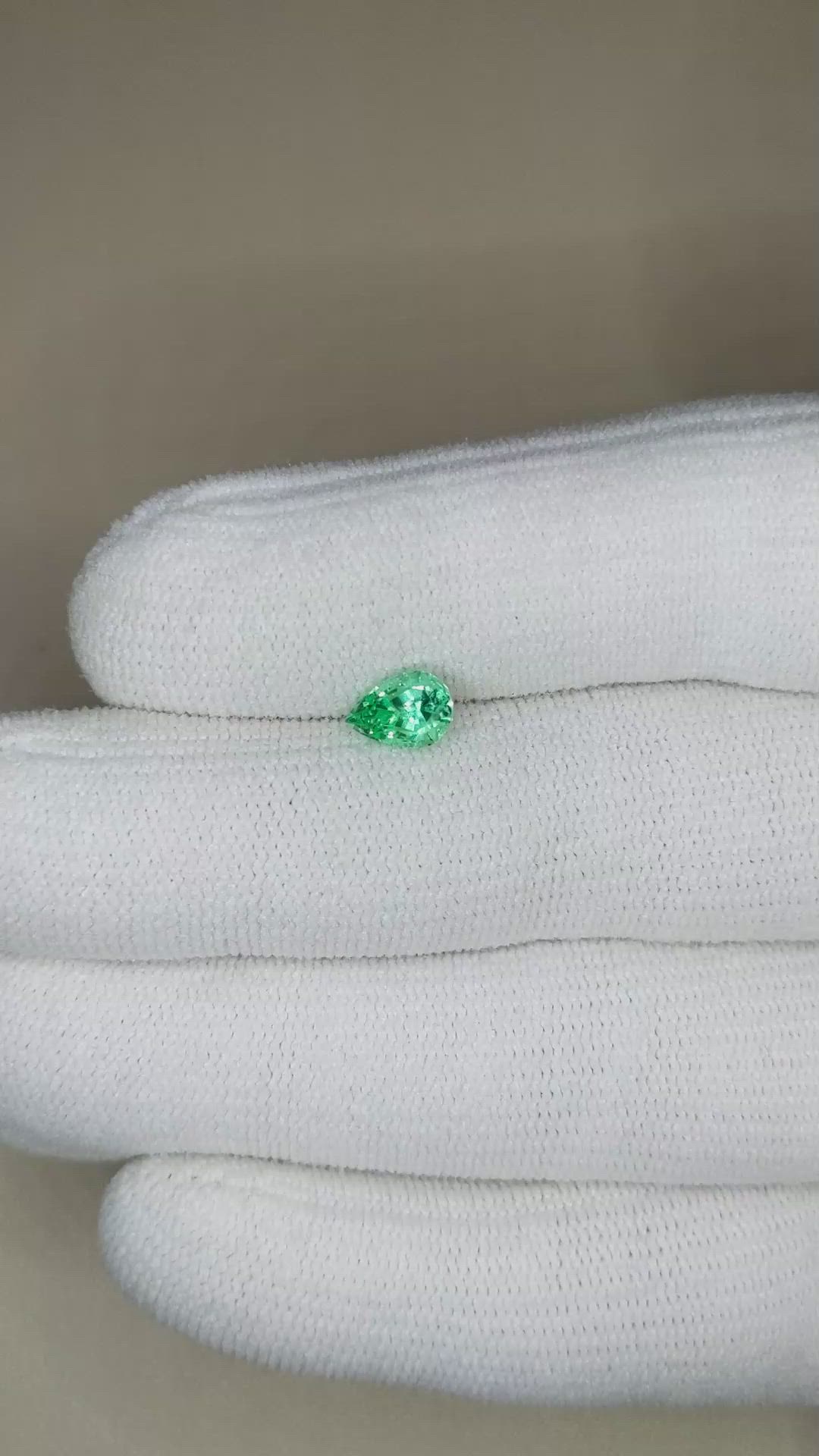 0.82 Ct. Emerald from Russia Size Video