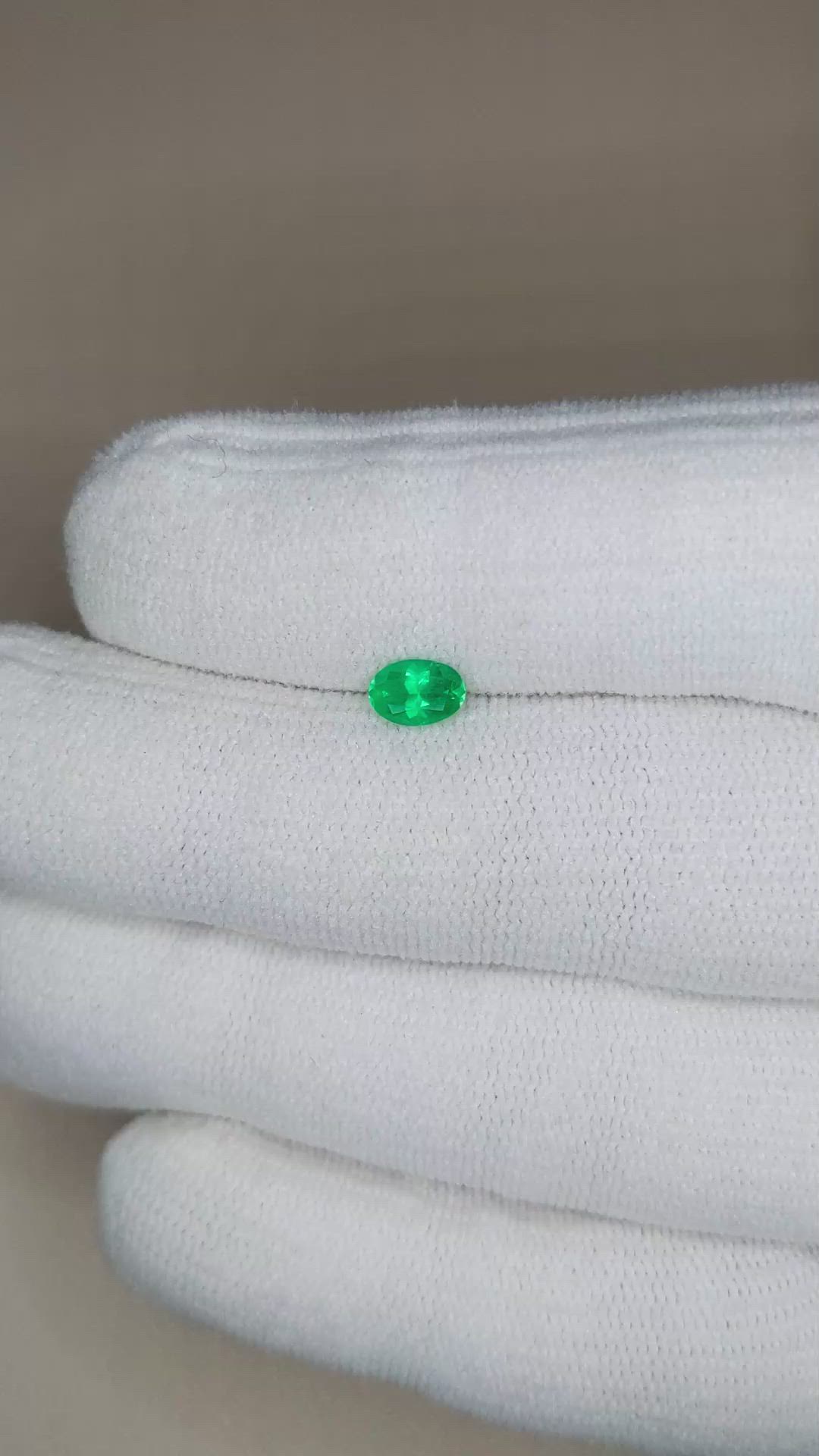 0.38 Ct. Emerald from Russia Size Video