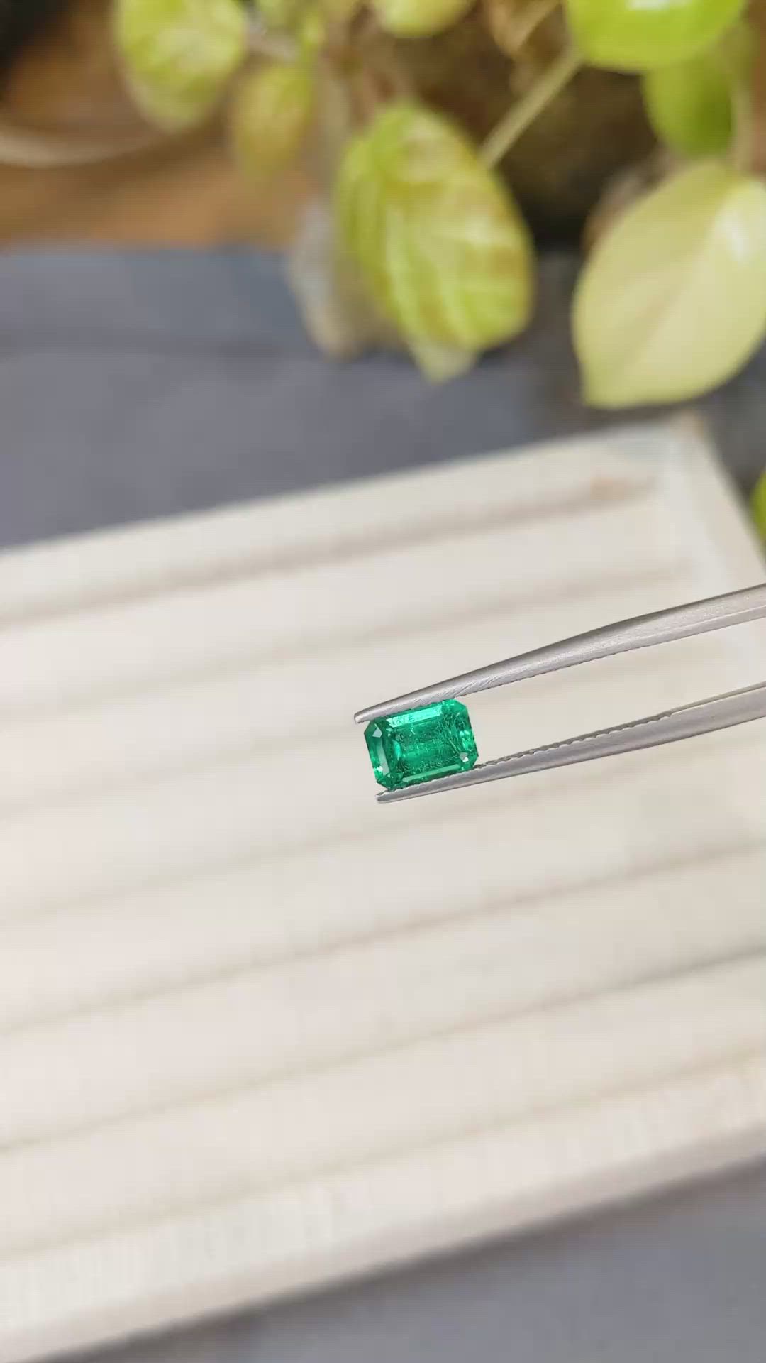 0.97 Ct. Emerald from Russia Size Video