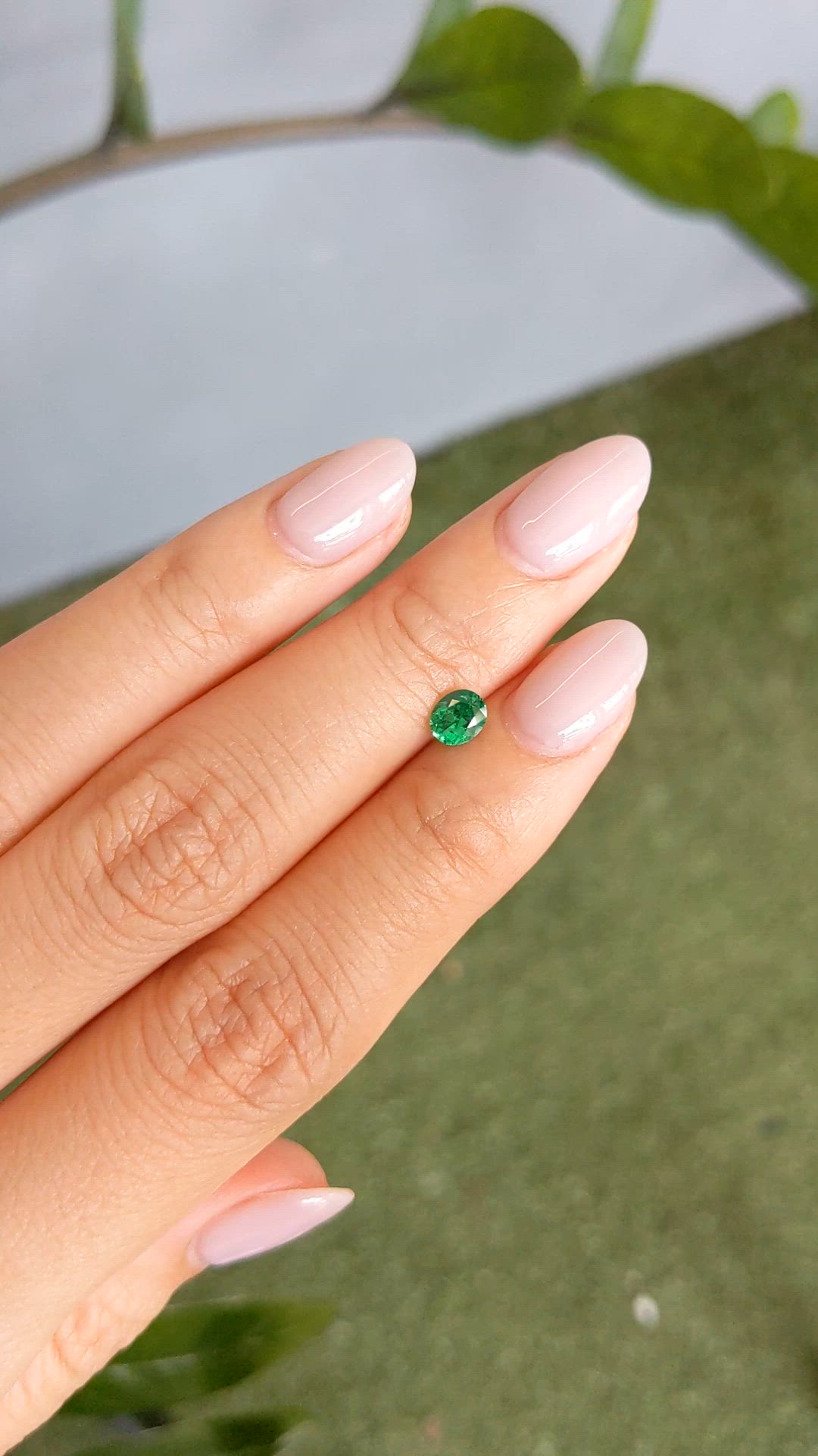 0.39 Ct. Emerald from Russia Size Video