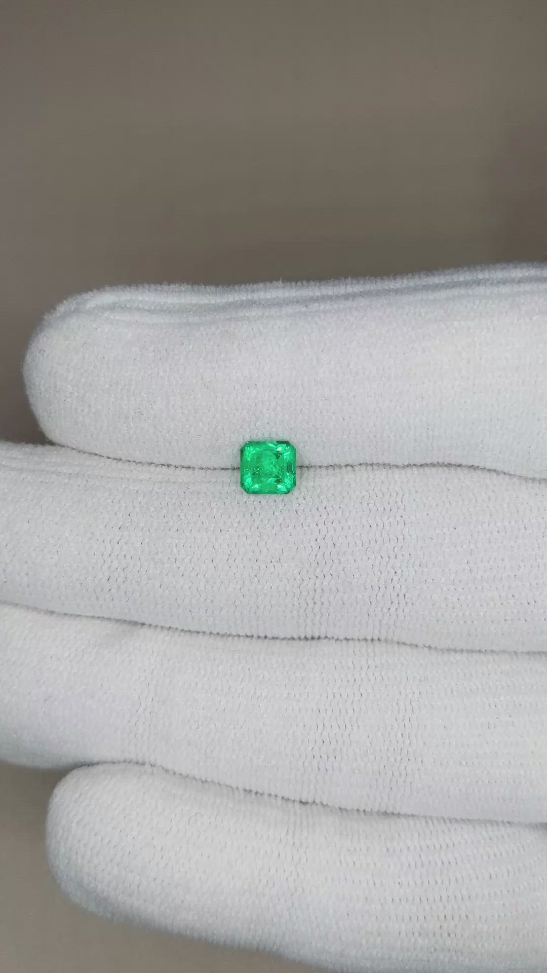 0.63 Ct. Emerald from Russia Size Video