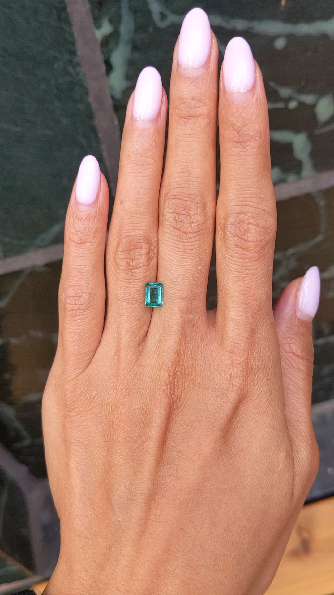 1.00 Ct. Emerald from Zambia Size Video
