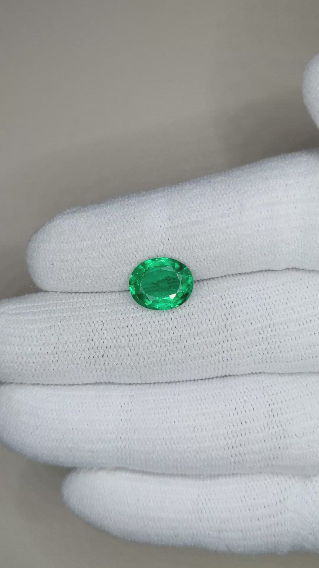 2.62 Ct. Emerald from Brazil Size Video