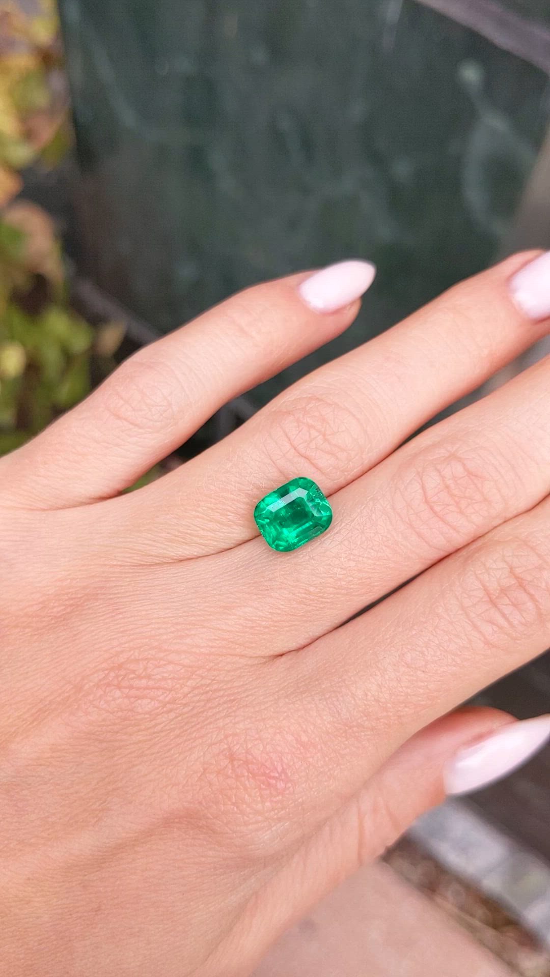 3.34 Ct. Emerald from Colombia Size Video