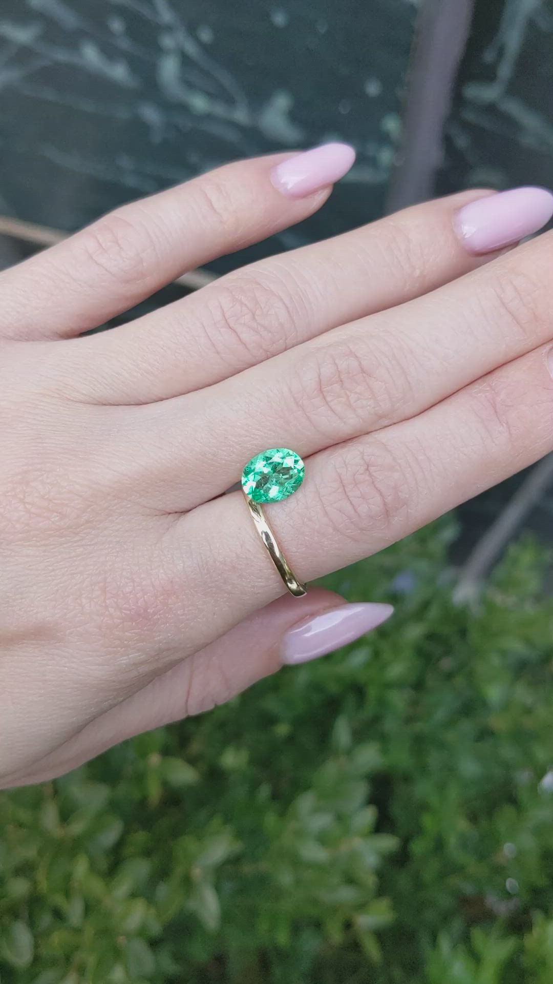 1.71 Ct. Emerald from Colombia Size Video