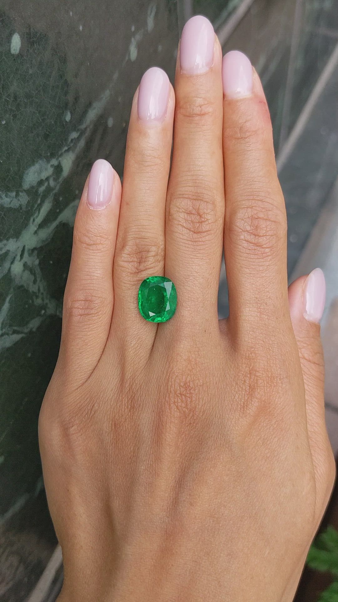 5.87 Ct. Emerald from Zambia Size Video