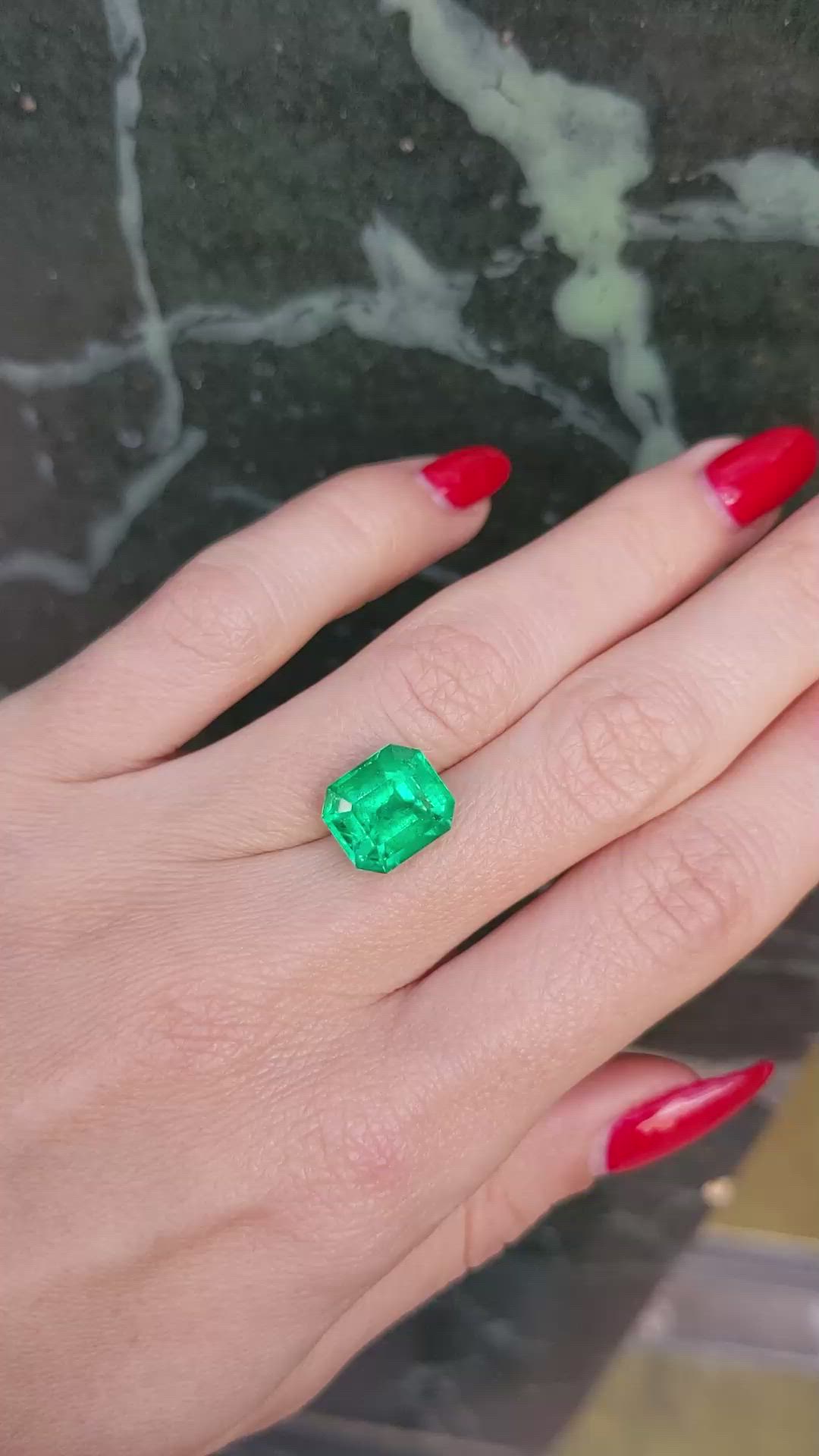 5.26 Ct. Emerald from Colombia Size Video