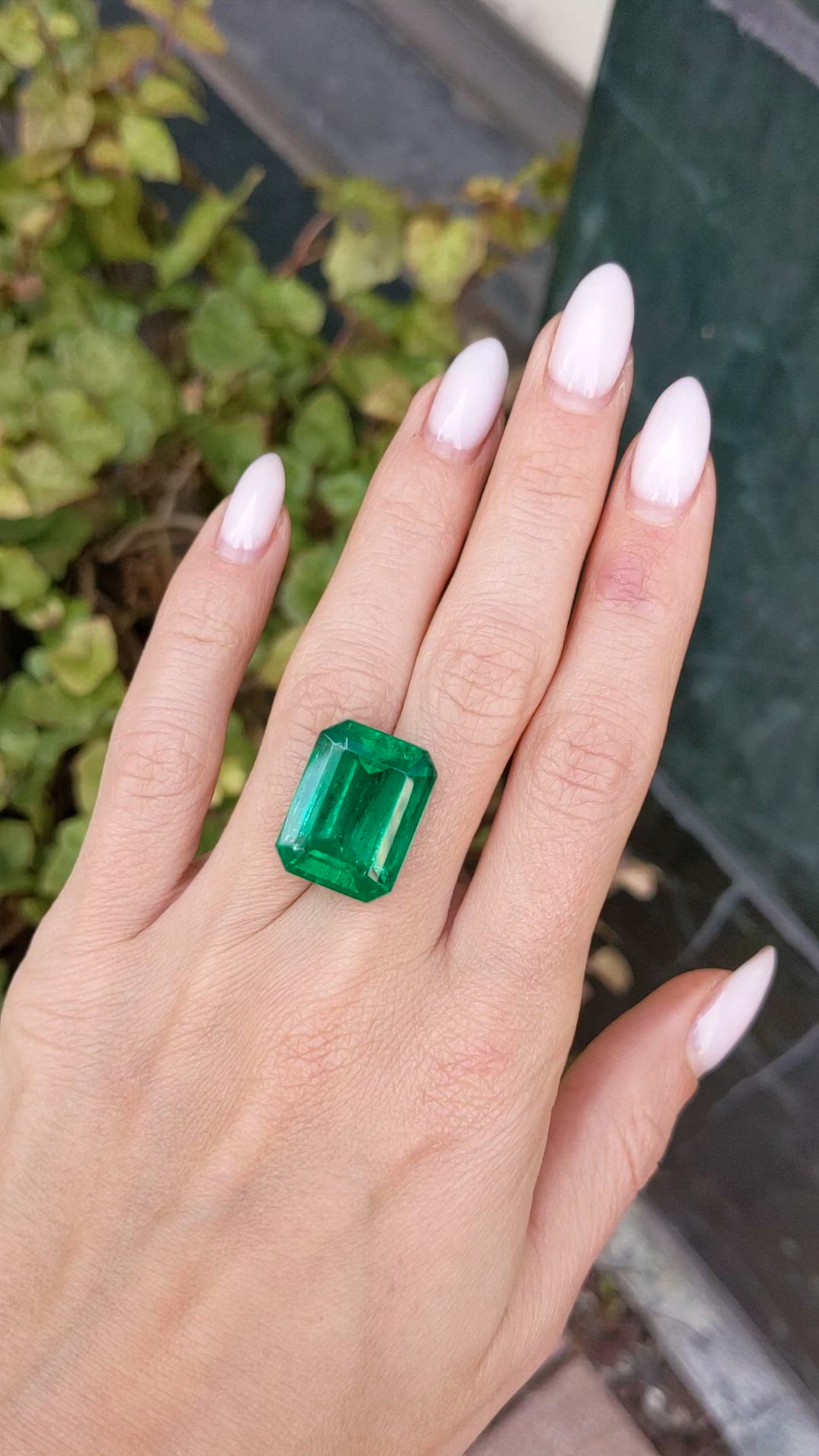 20.52 Ct. Emerald from Colombia Size Video