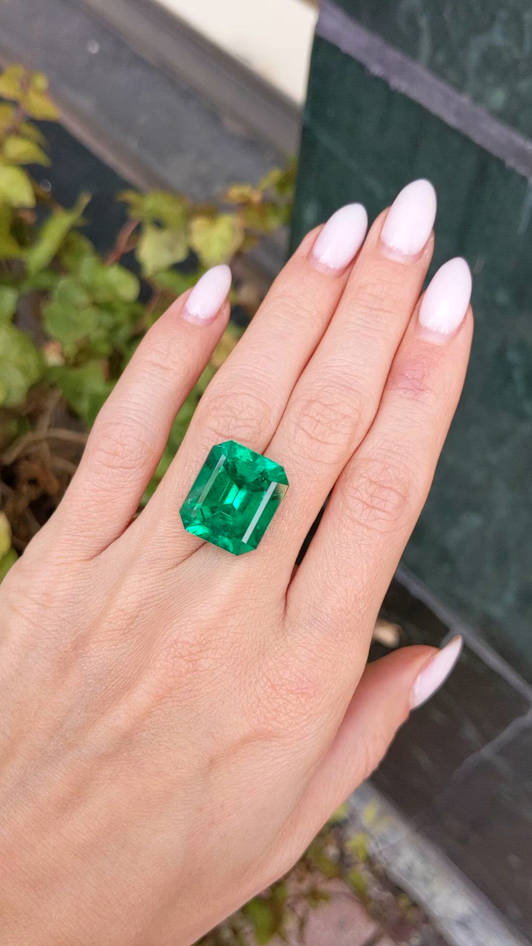 18.05 Ct. Emerald from Colombia Size Video
