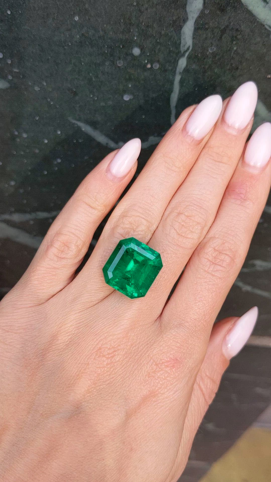 16.70 Ct. Emerald from Colombia Size Video