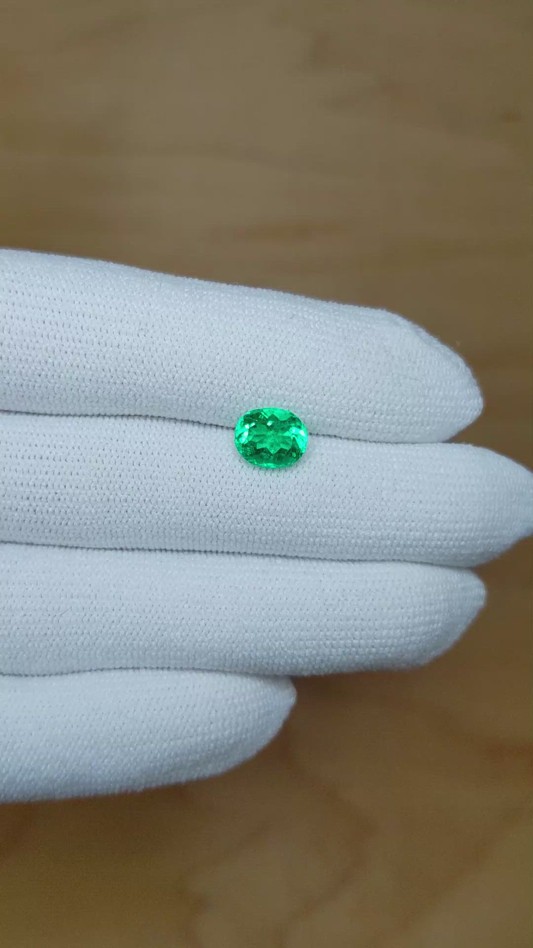 1.49 Ct. Emerald from Colombia Size Video