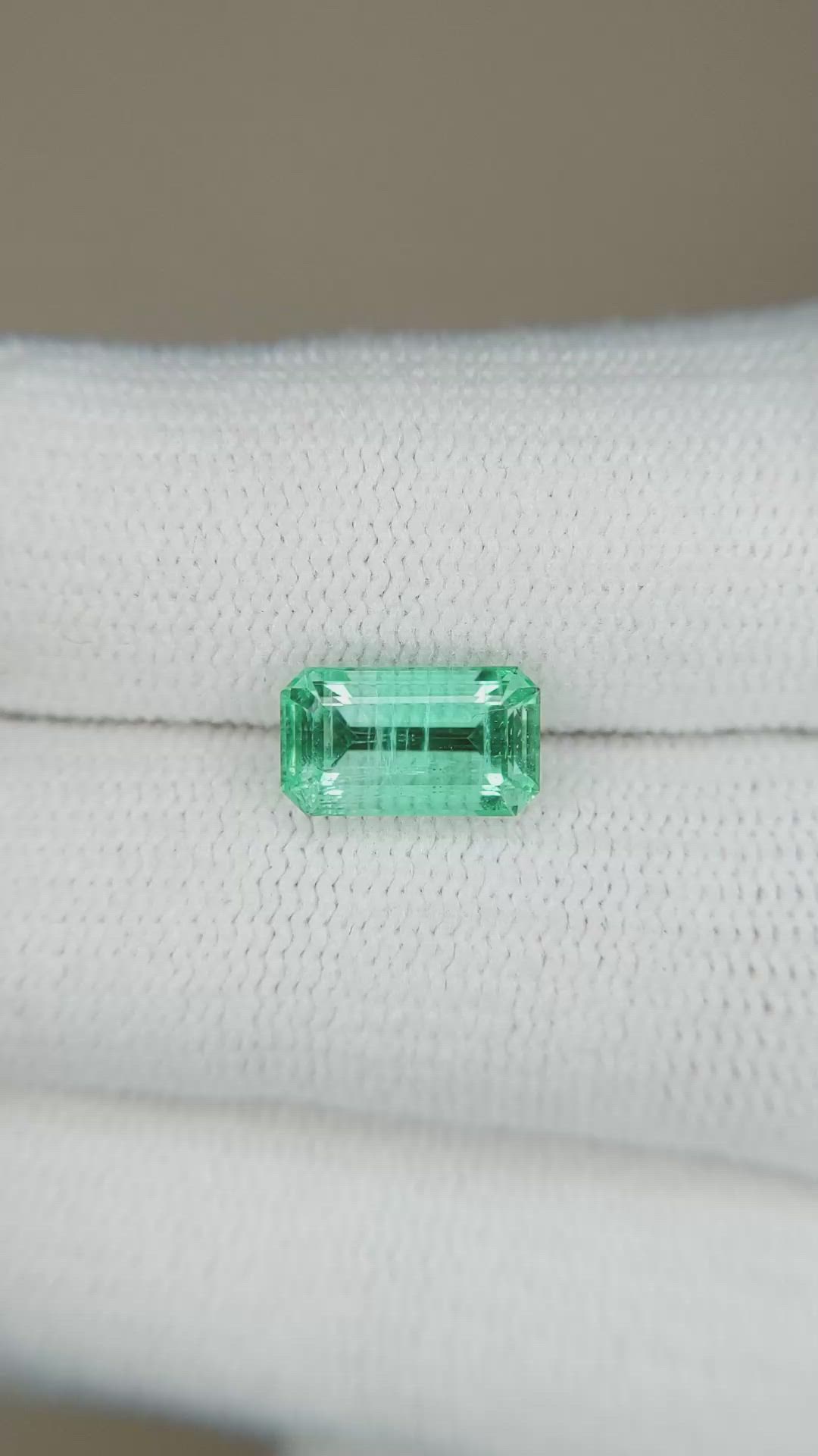 1.74 Ct. Emerald from Russia Size Video