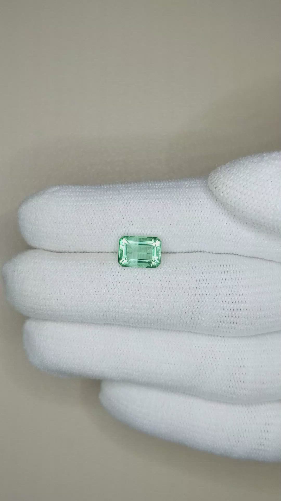 1.73 Ct. Emerald from Russia Size Video