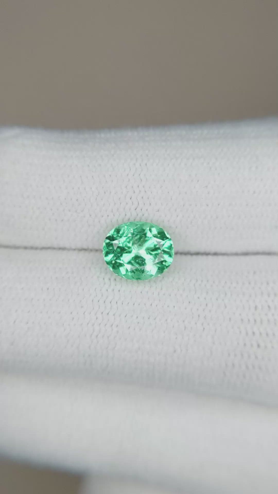 1.24 Ct. Emerald from Russia Size Video