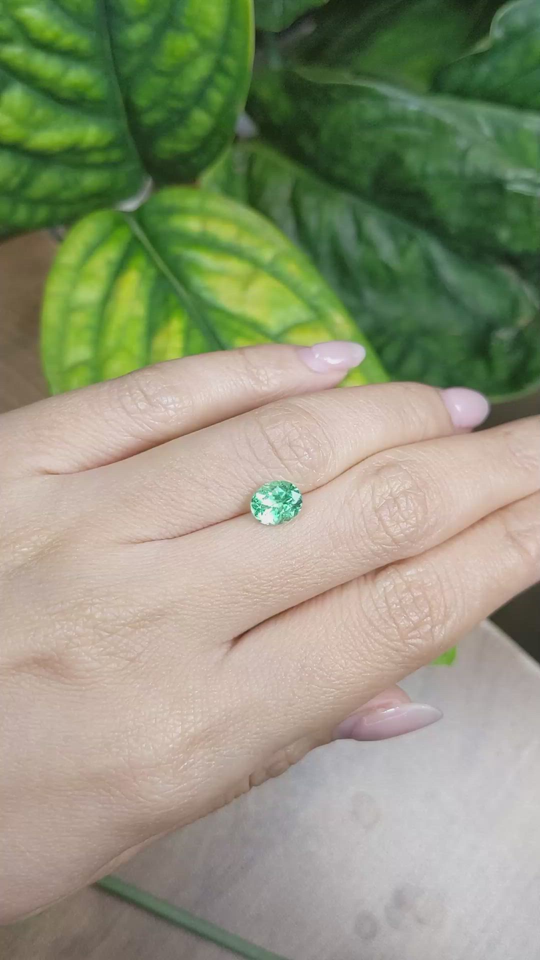 1.24 Ct. Emerald from Russia Size Video