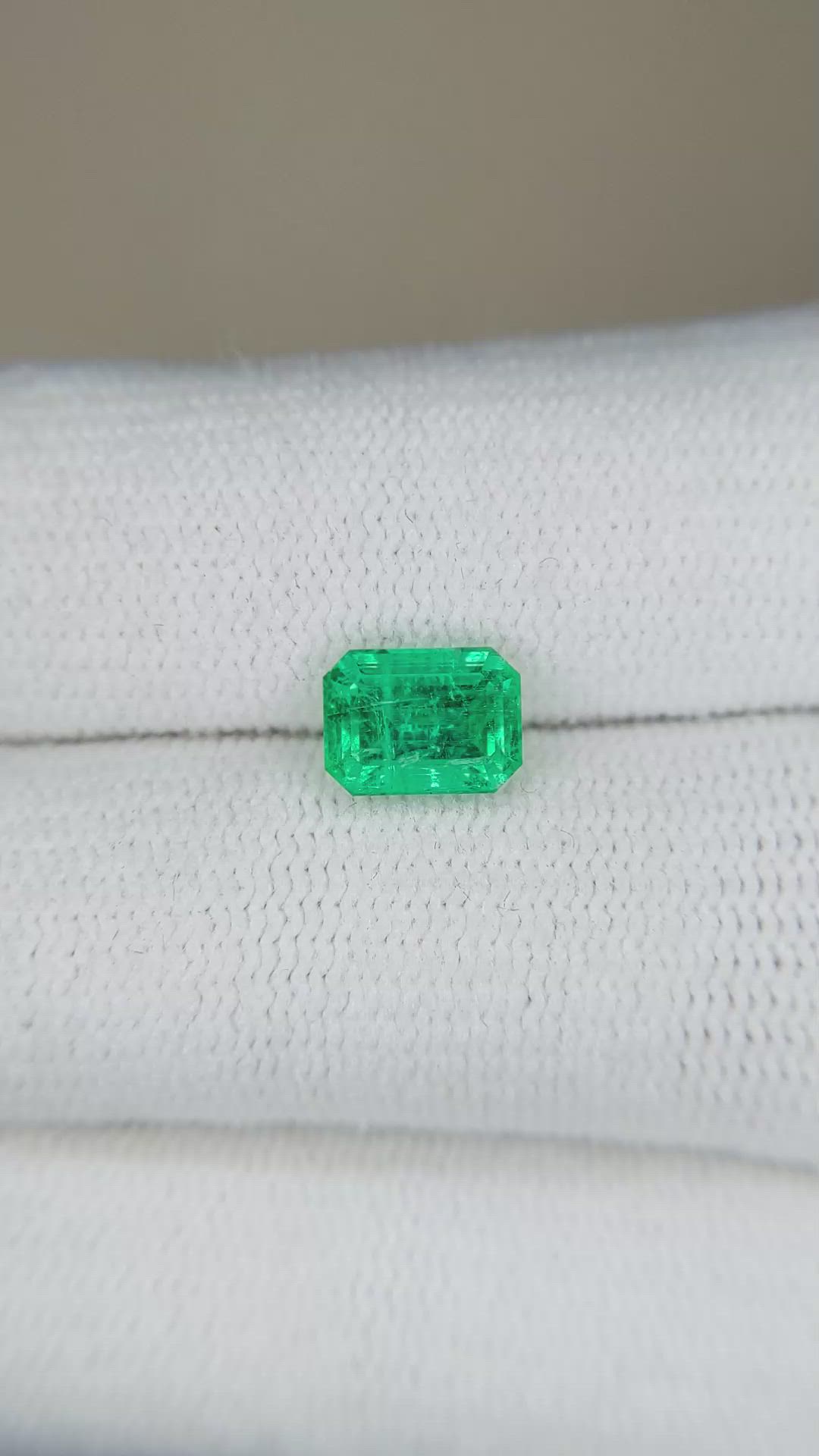 1.15 Ct. Emerald from Russia Size Video