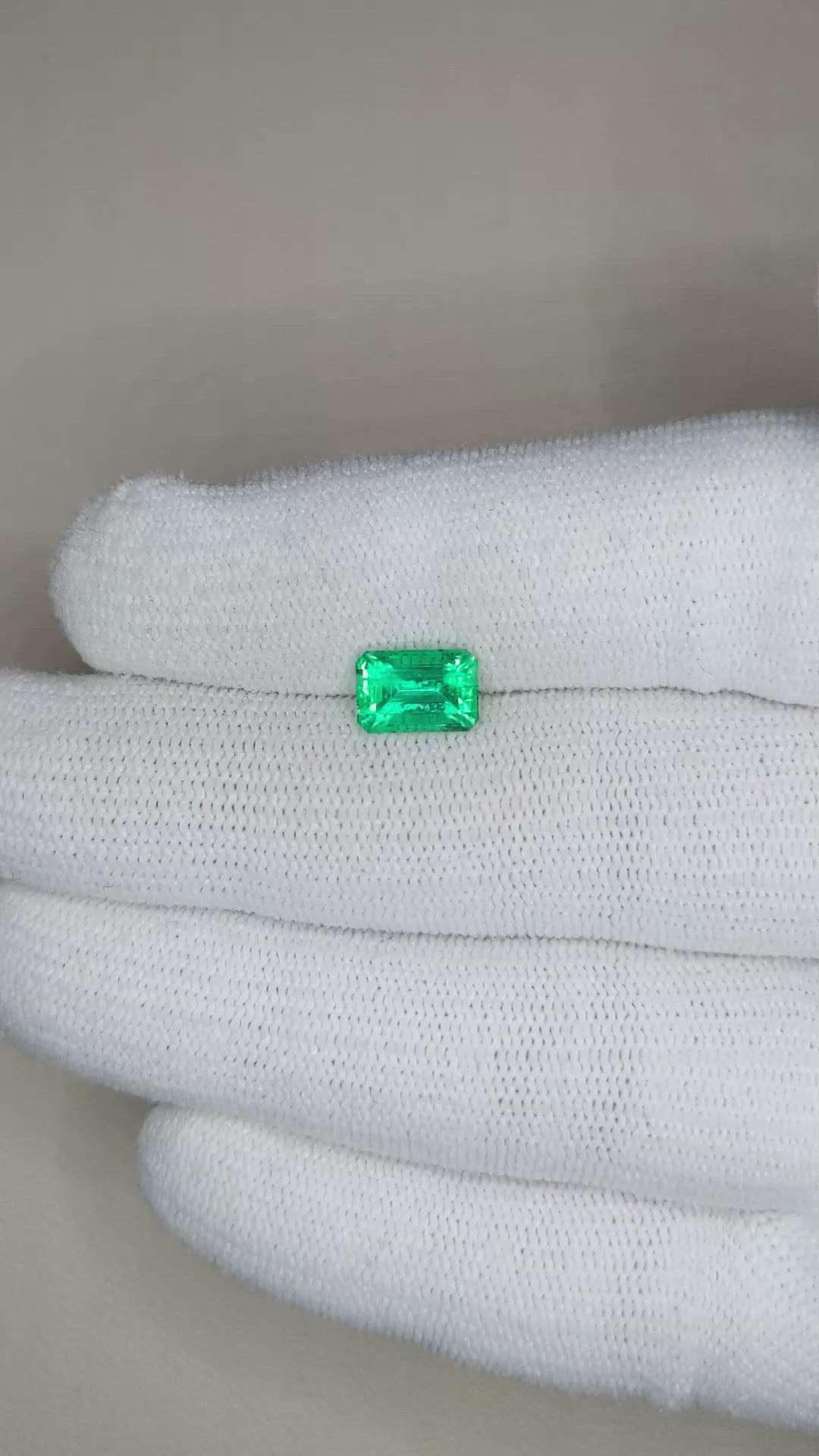 1.61 Ct. Emerald from Russia Size Video