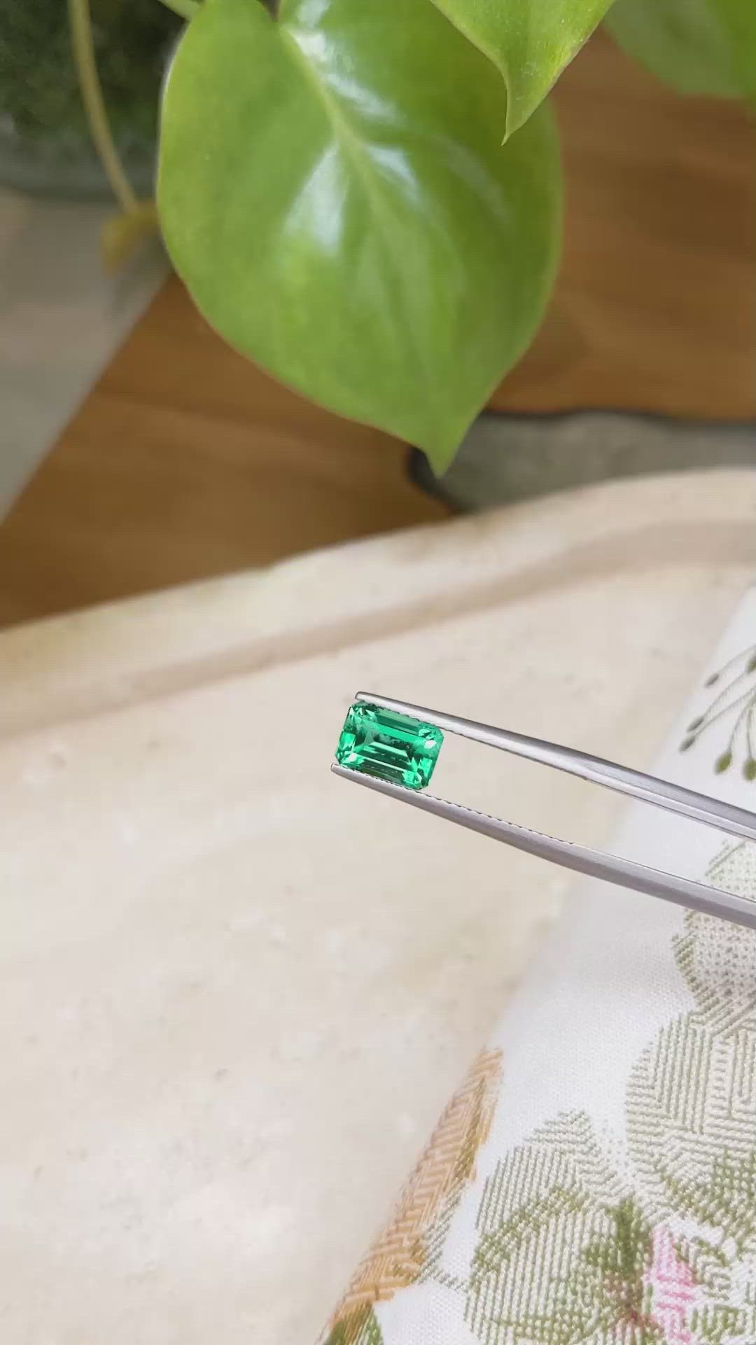 1.61 Ct. Emerald from Russia Size Video