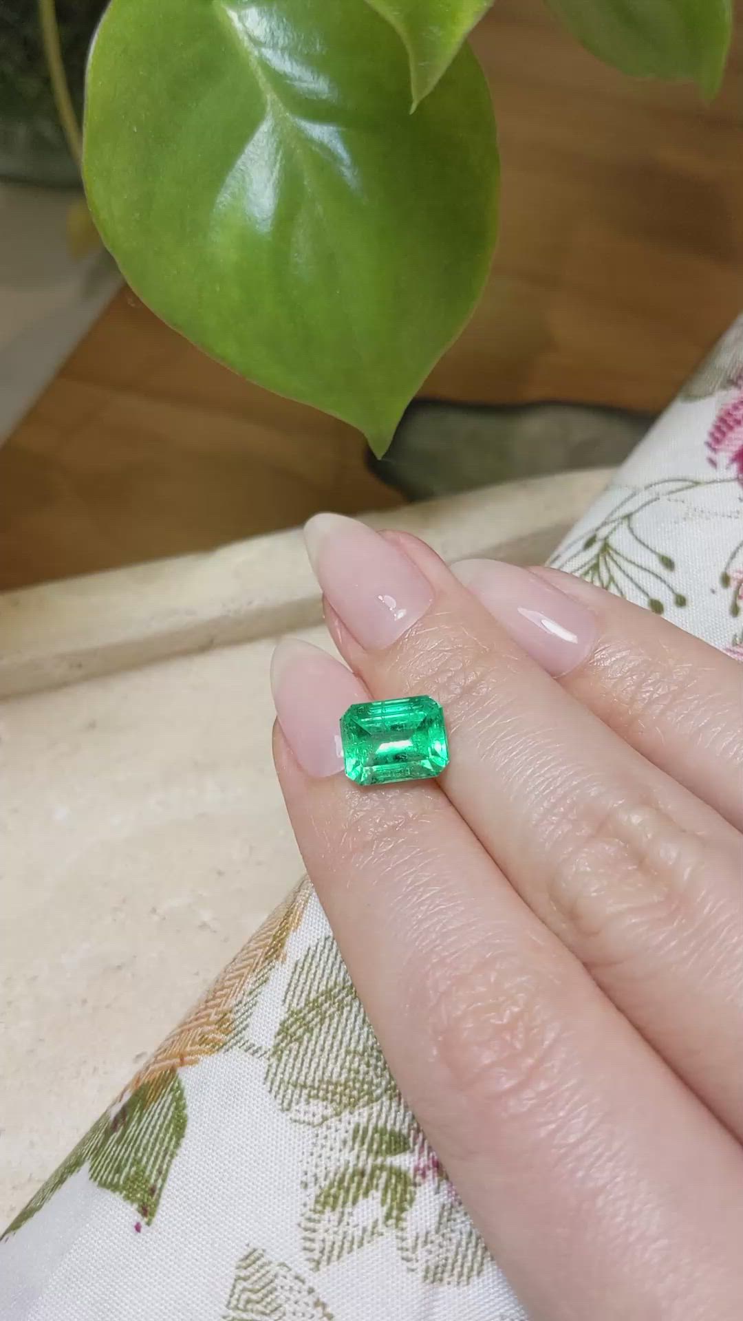 3.18 Ct. Emerald from Russia Size Video