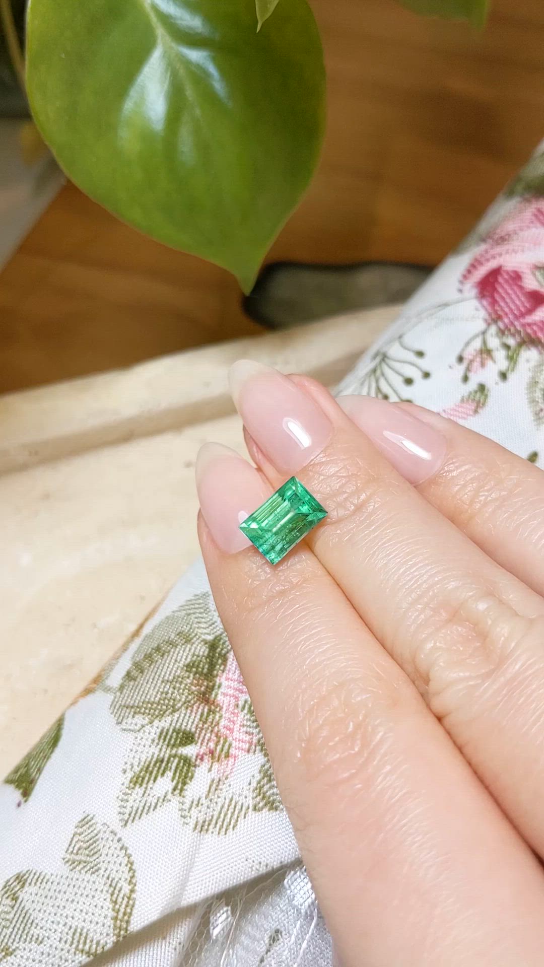 2.49 Ct. Emerald from Russia Size Video