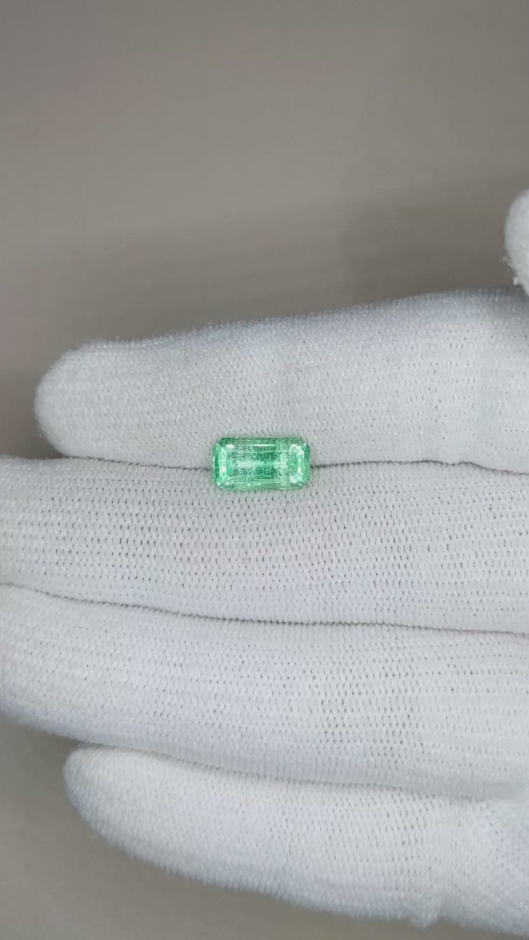 1.89 Ct. Emerald from Russia Size Video