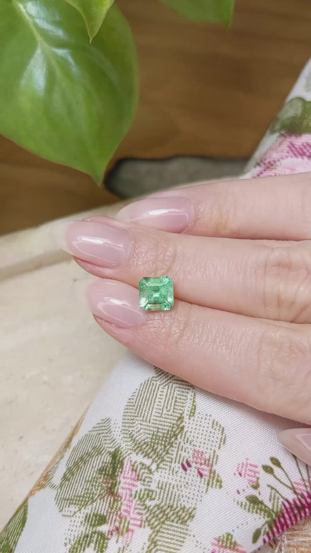 1.61 Ct. Emerald from Russia Size Video