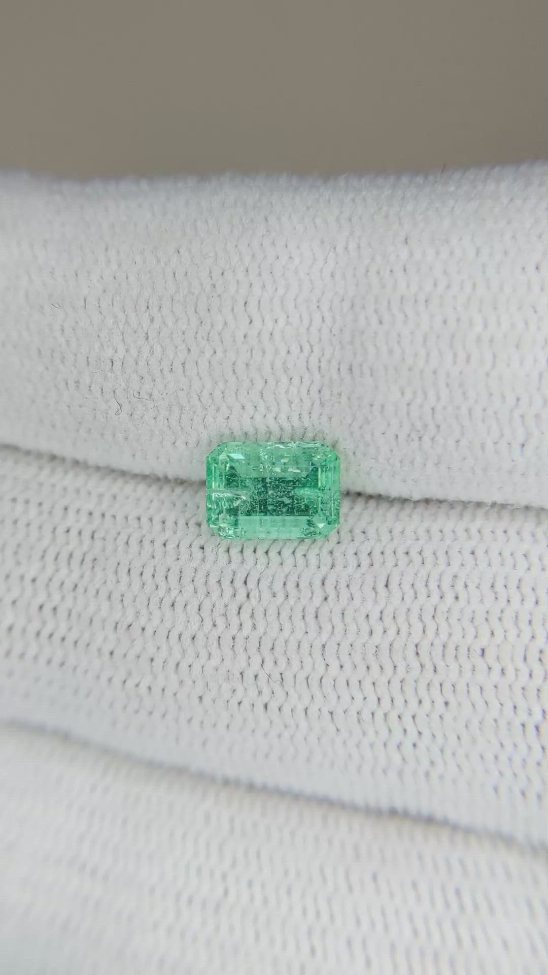 1.11 Ct. Emerald from Russia Size Video