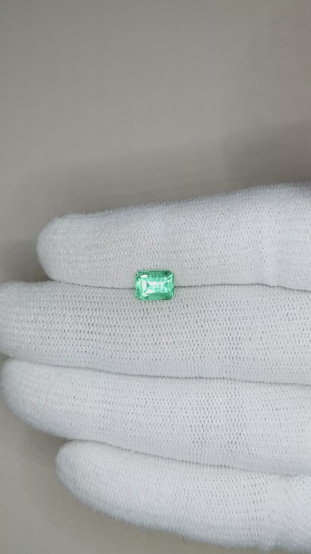 1.25 Ct. Emerald from Russia Size Video