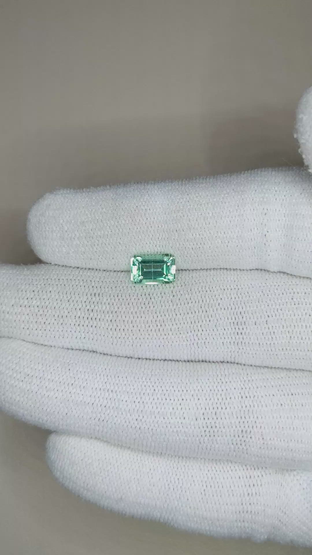 1.30 Ct. Emerald from Russia Size Video