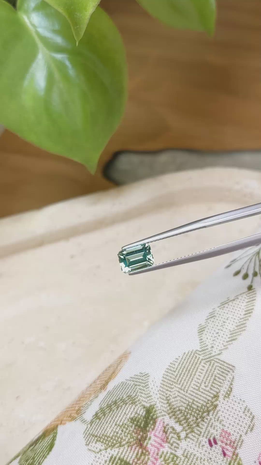 1.30 Ct. Emerald from Russia Size Video