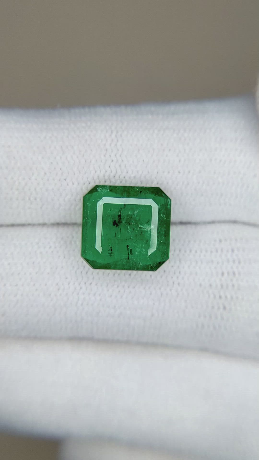 3.60 Ct. Emerald from Zambia Size Video