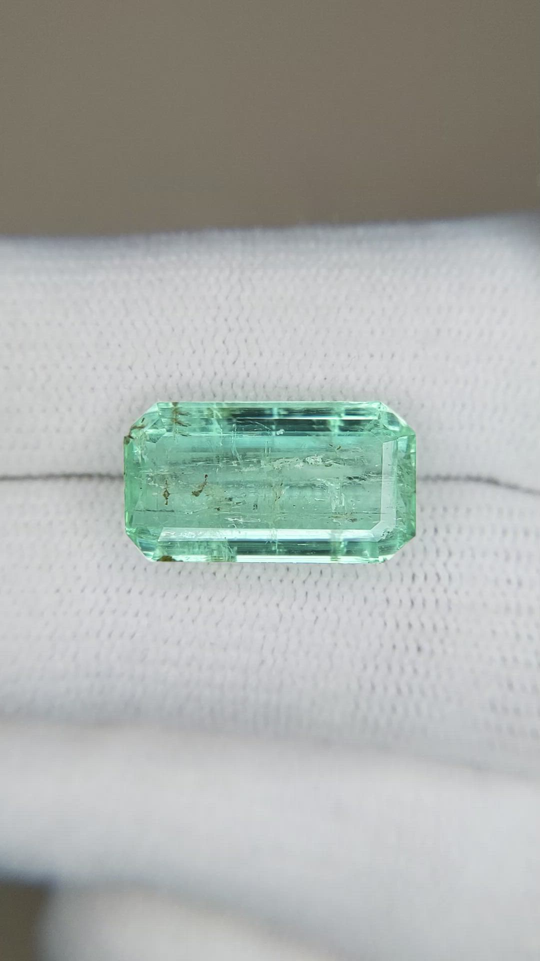 6.89 Ct. Emerald from Colombia Size Video