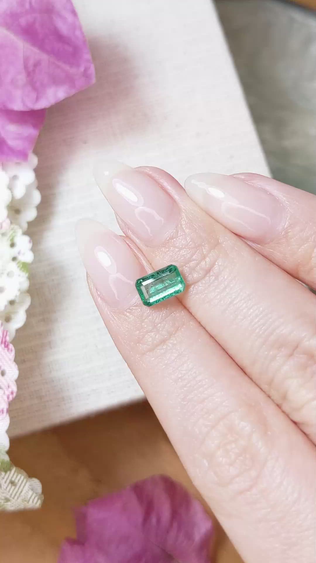 1.16 Ct. Emerald from Zambia Size Video