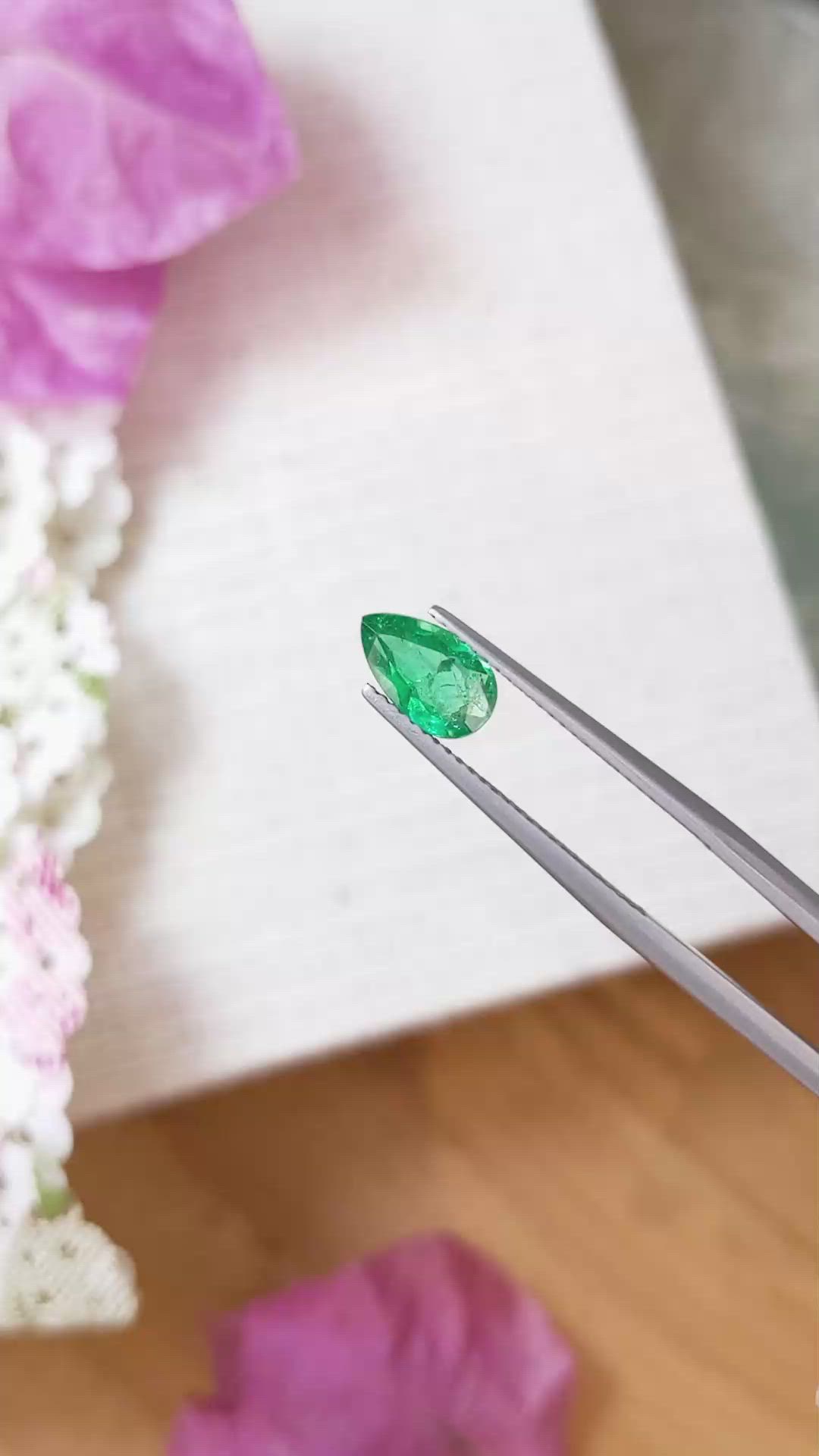 1.09 Ct. Emerald from Zambia Size Video
