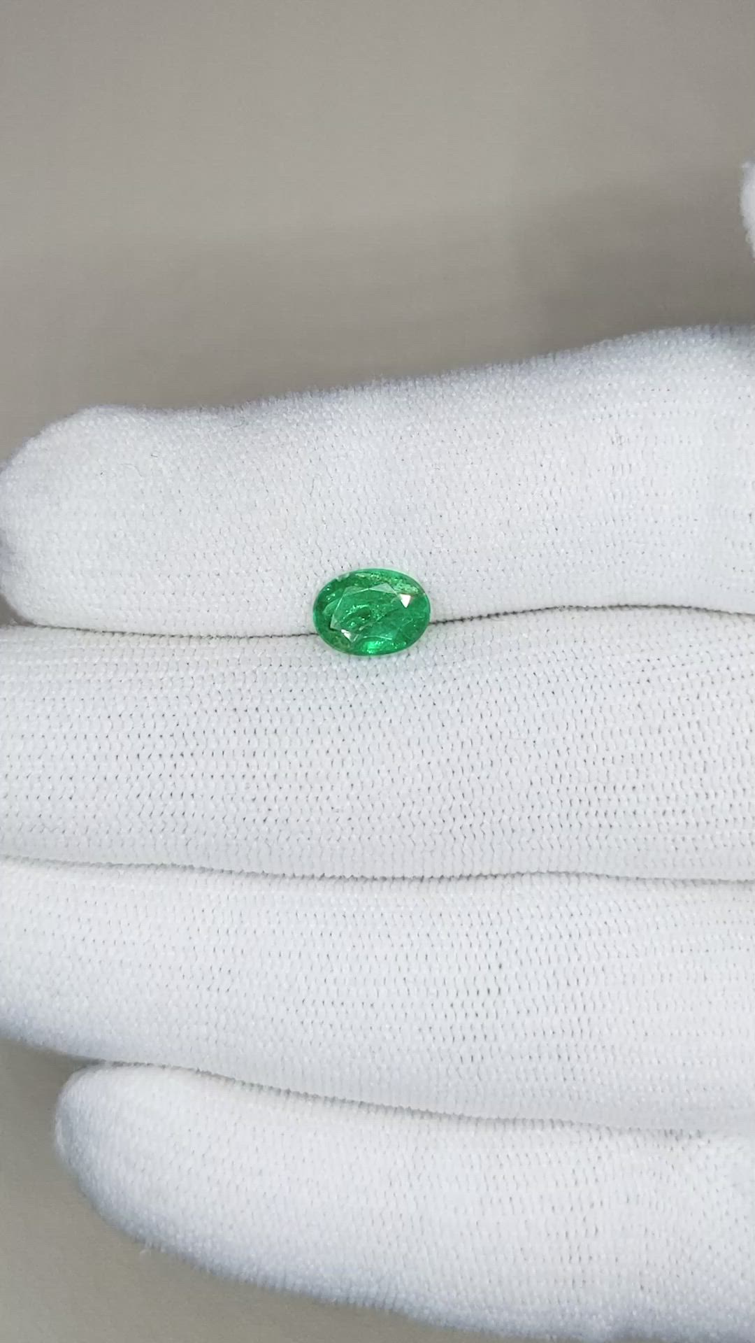 0.96 Ct. Emerald from Zambia Size Video