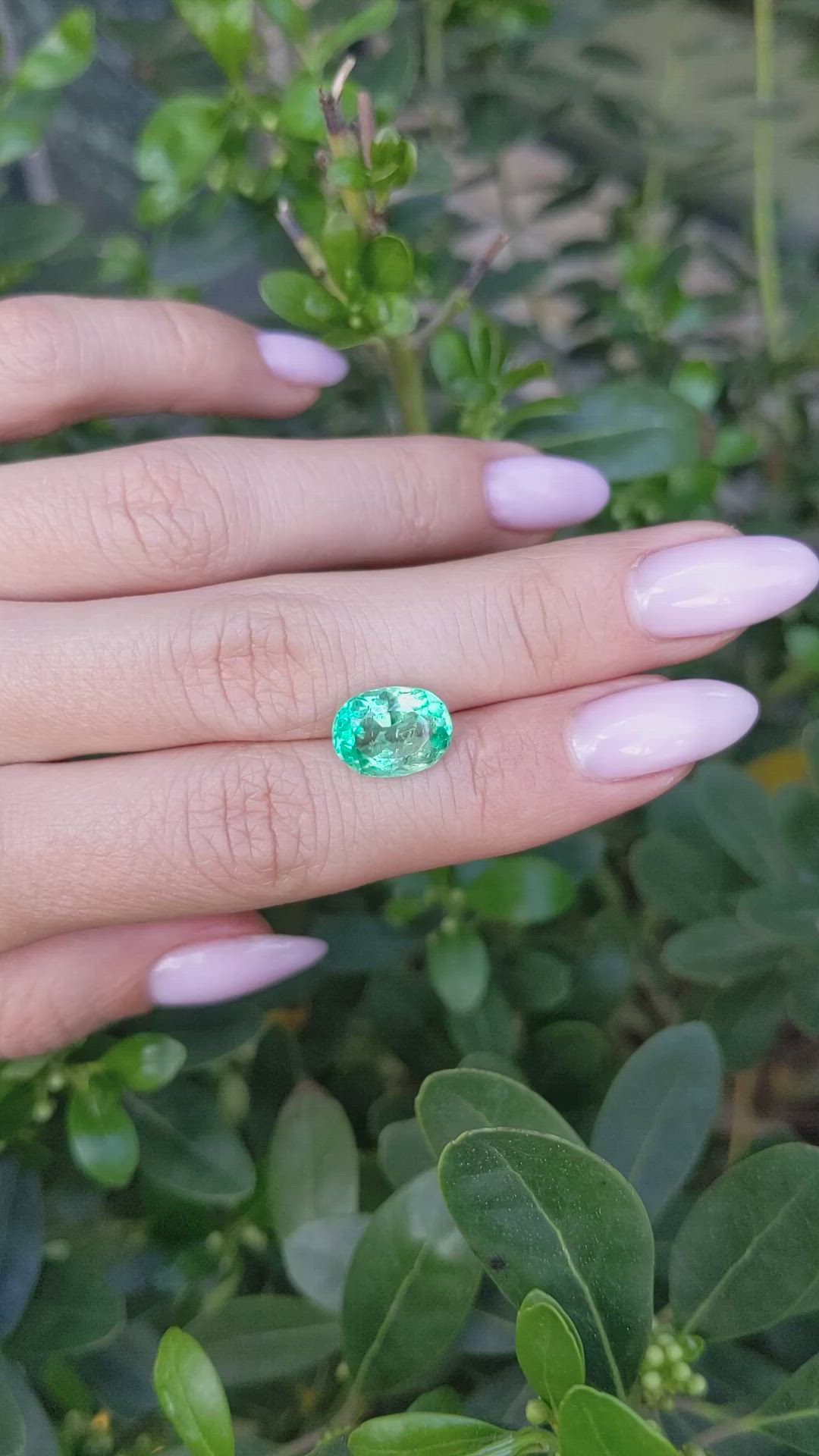 3.88 Ct. Emerald from Colombia Size Video
