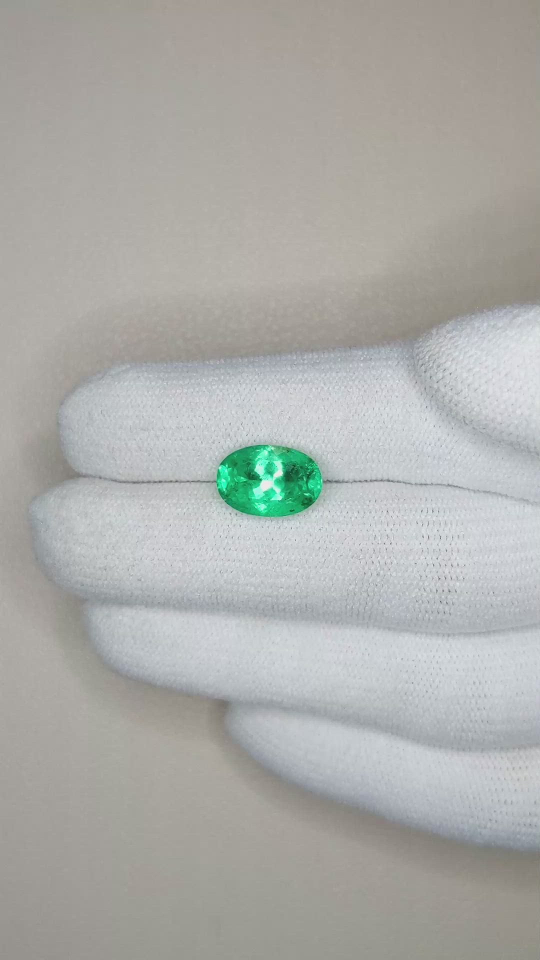 3.06 Ct. Emerald from Russia Size Video