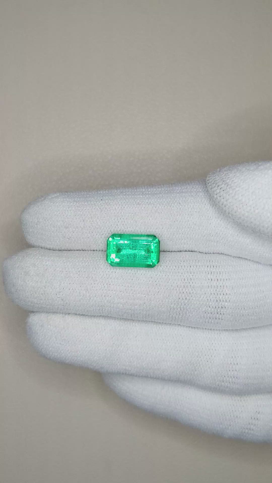 3.11 Ct. Emerald from Russia Size Video