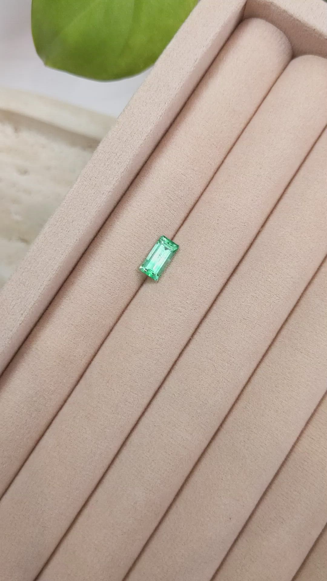 1.11 Ct. Emerald from Russia Size Video