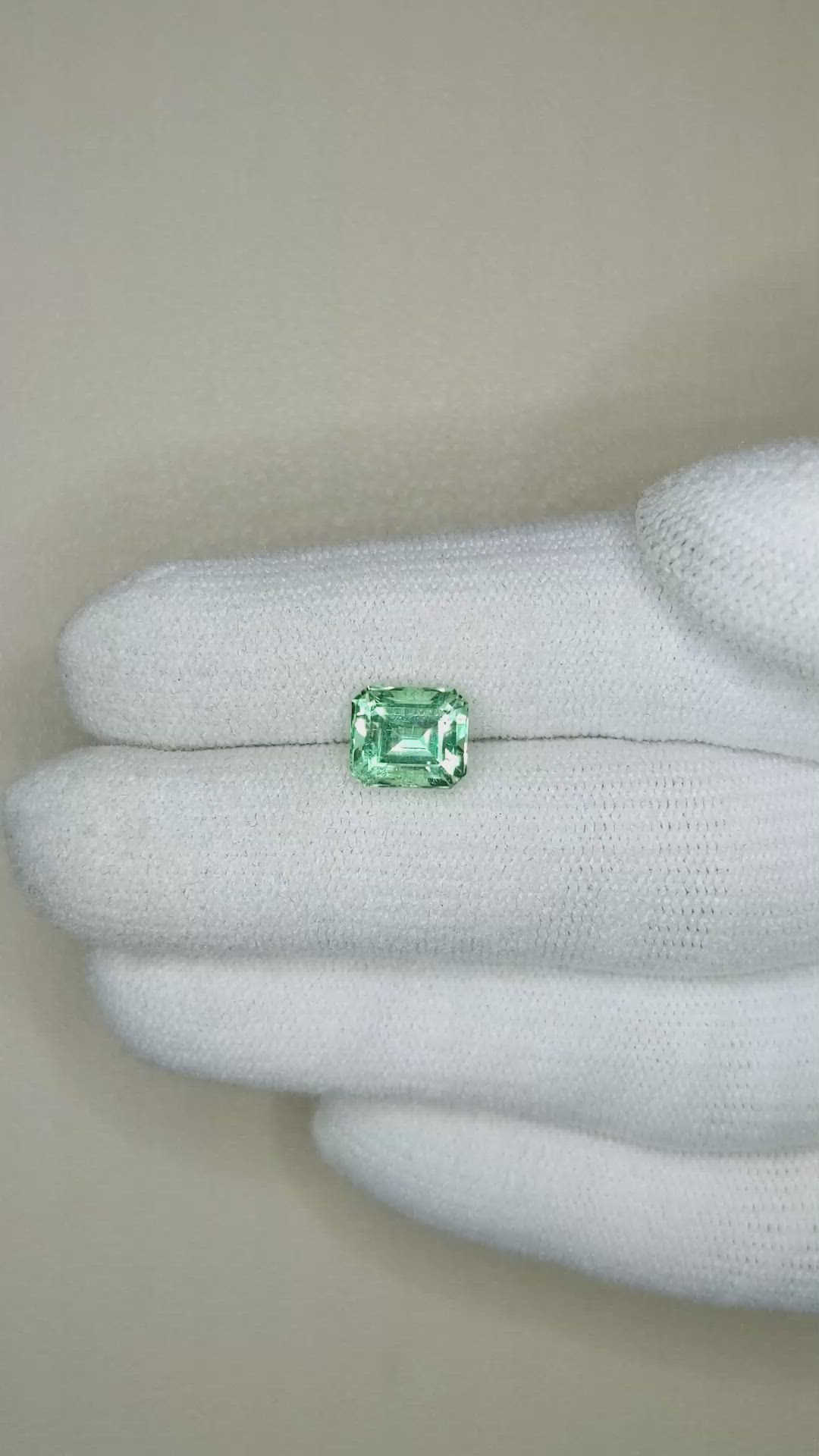 1.95 Ct. Emerald from Russia Size Video