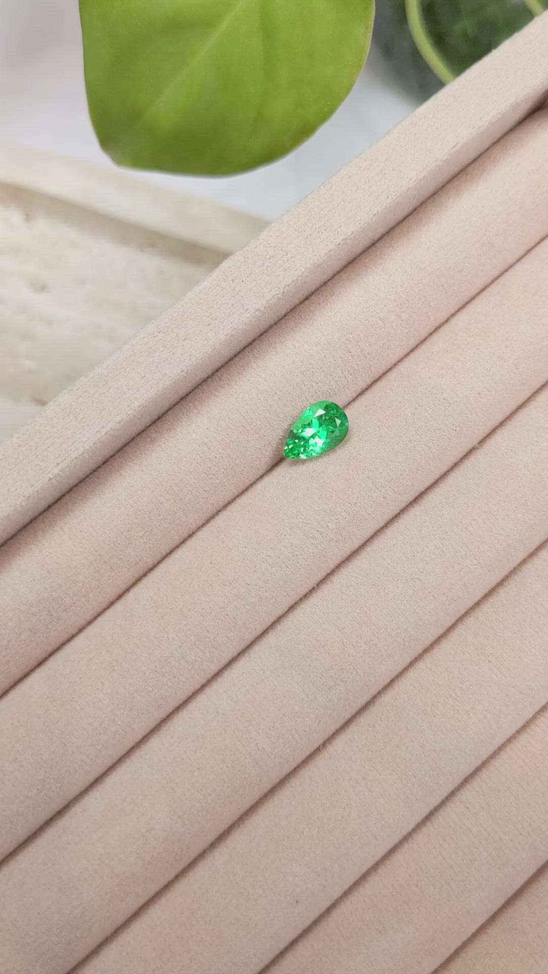 1.26 Ct. Emerald from Russia Size Video