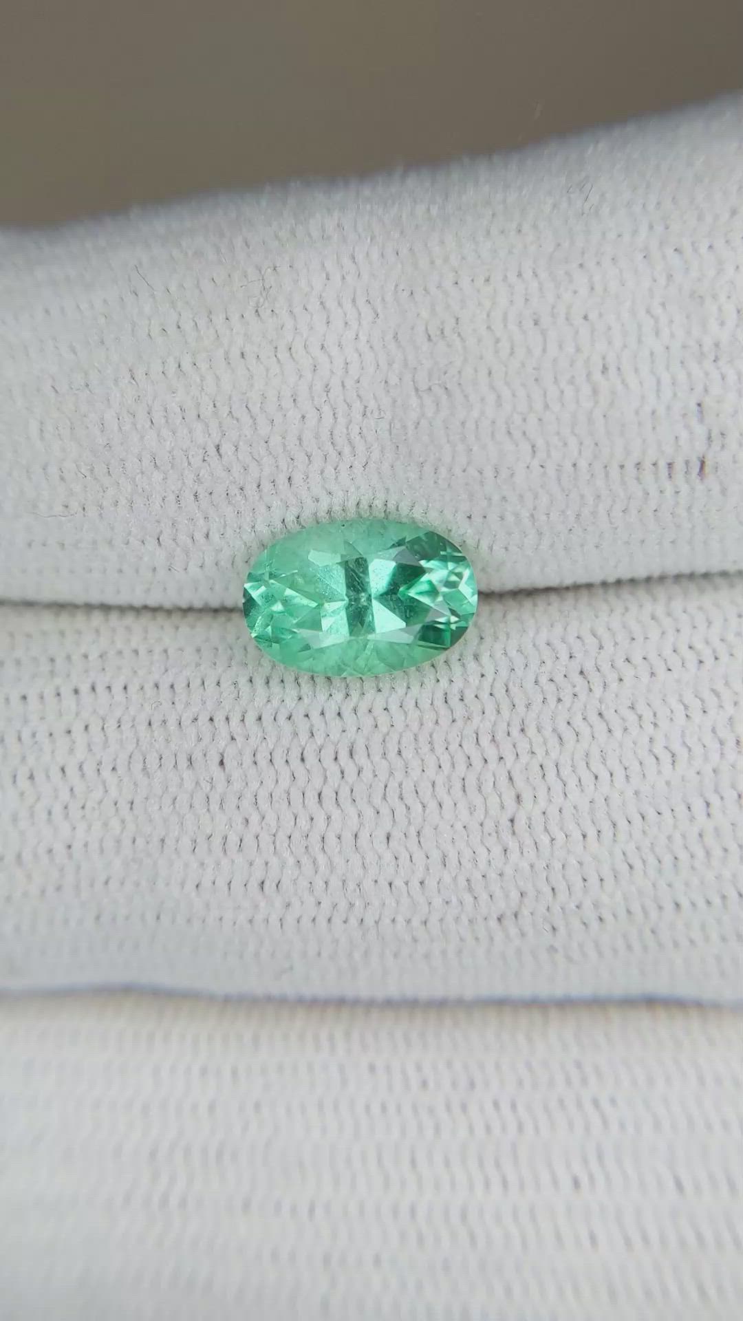 1.52 Ct. Emerald from Russia Size Video