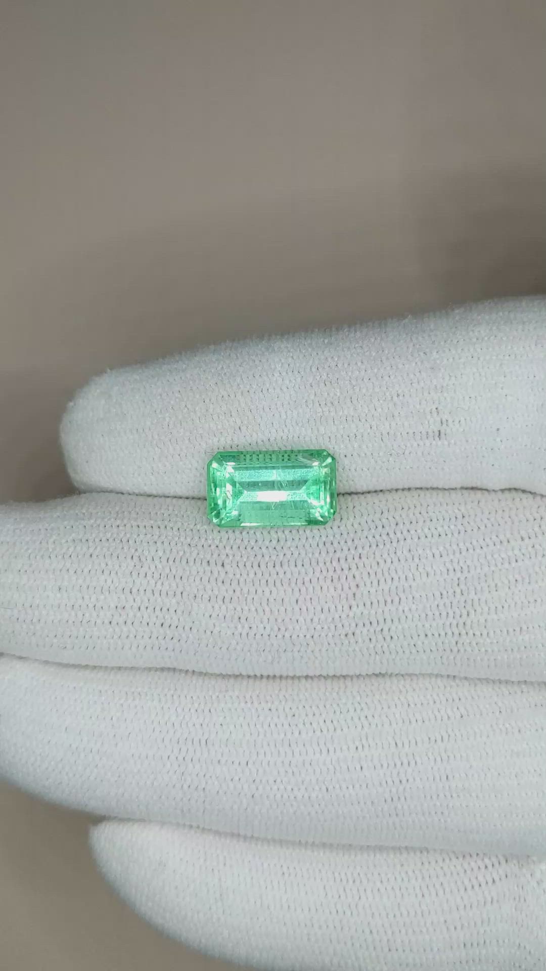 3.70 Ct. Emerald from Russia Size Video