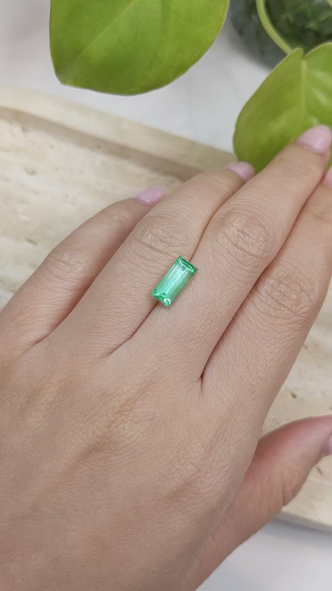1.94 Ct. Emerald from Russia Size Video