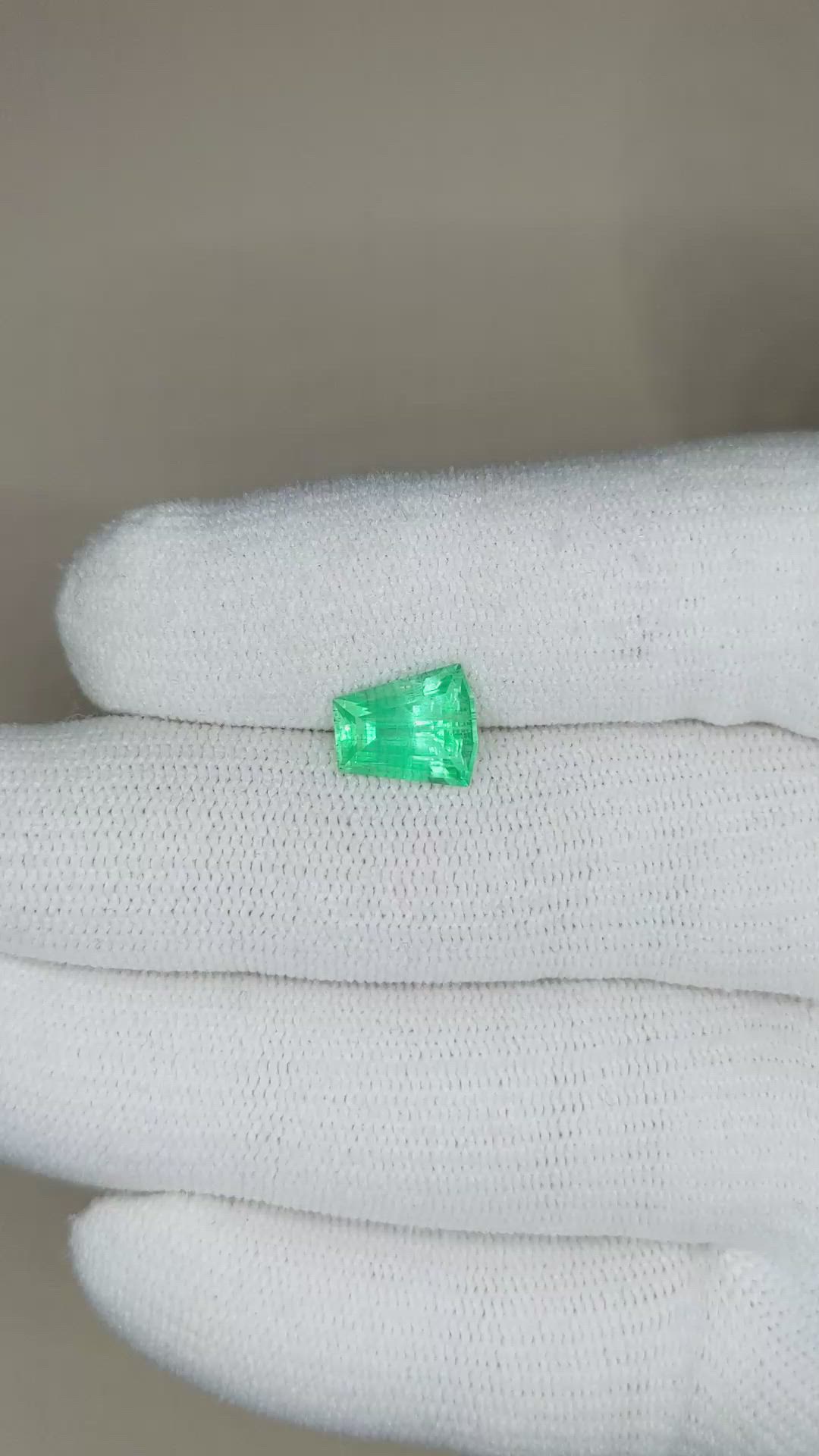 2.03 Ct. Emerald from Russia Size Video