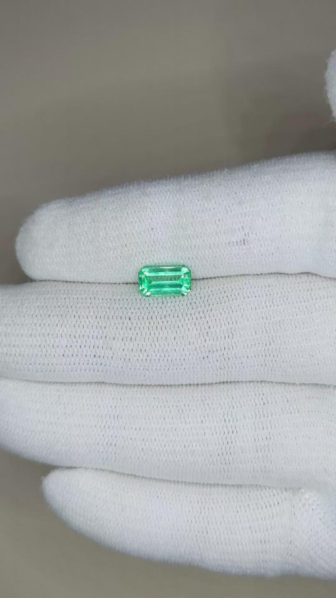 1.02 Ct. Emerald from Russia Size Video