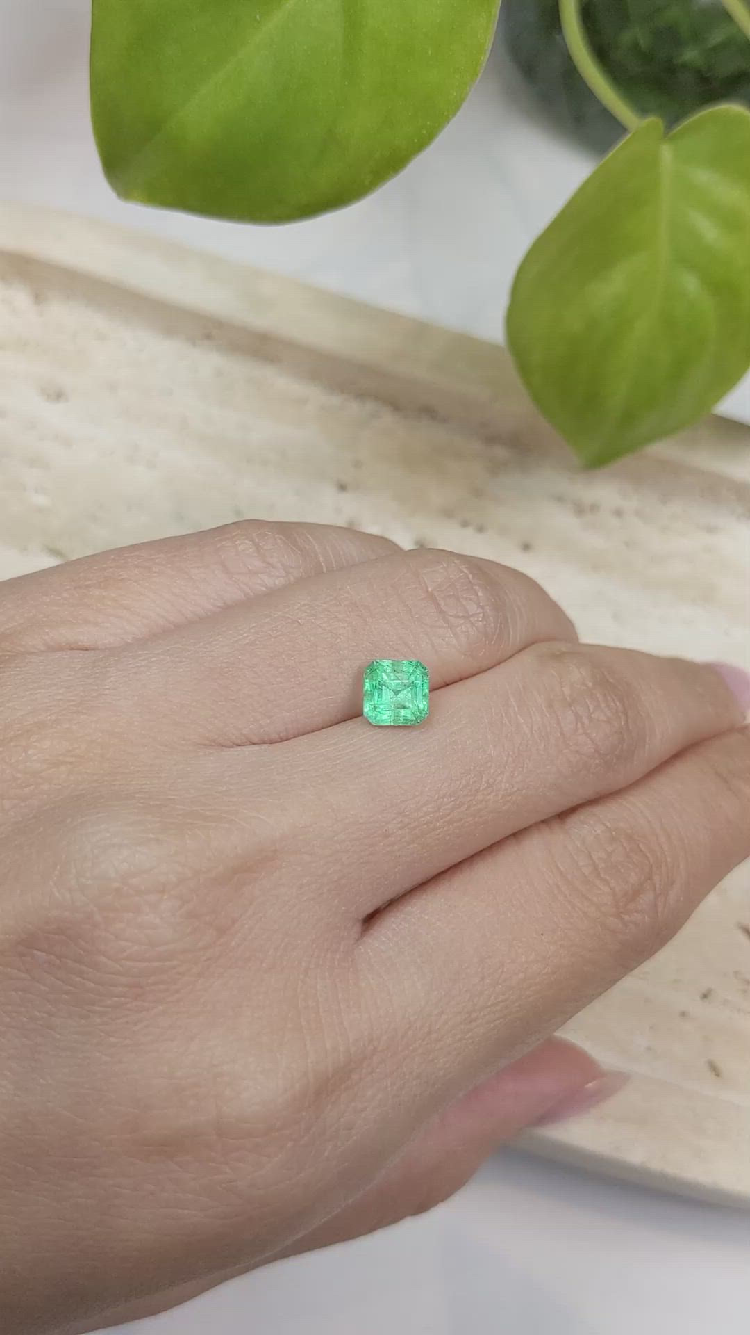 1.39 Ct. Emerald from Russia Size Video