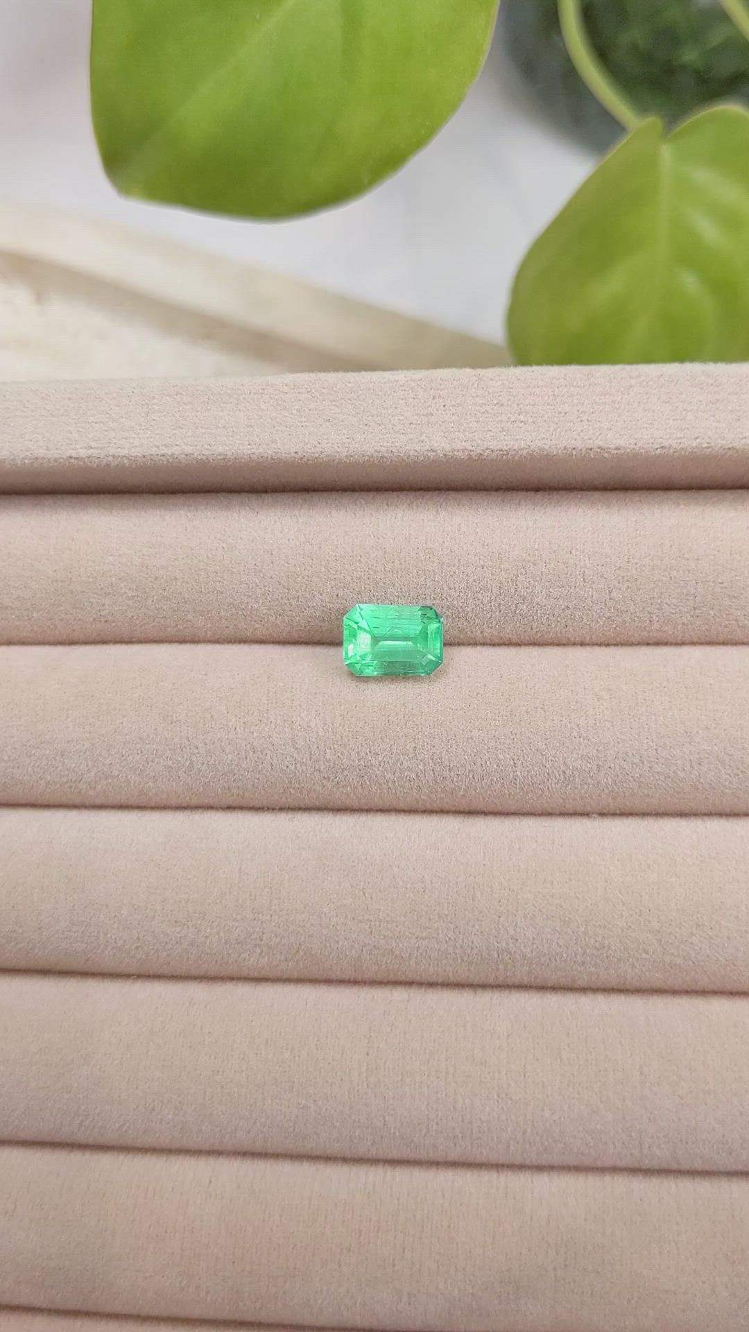 1.89 Ct. Emerald from Russia Size Video