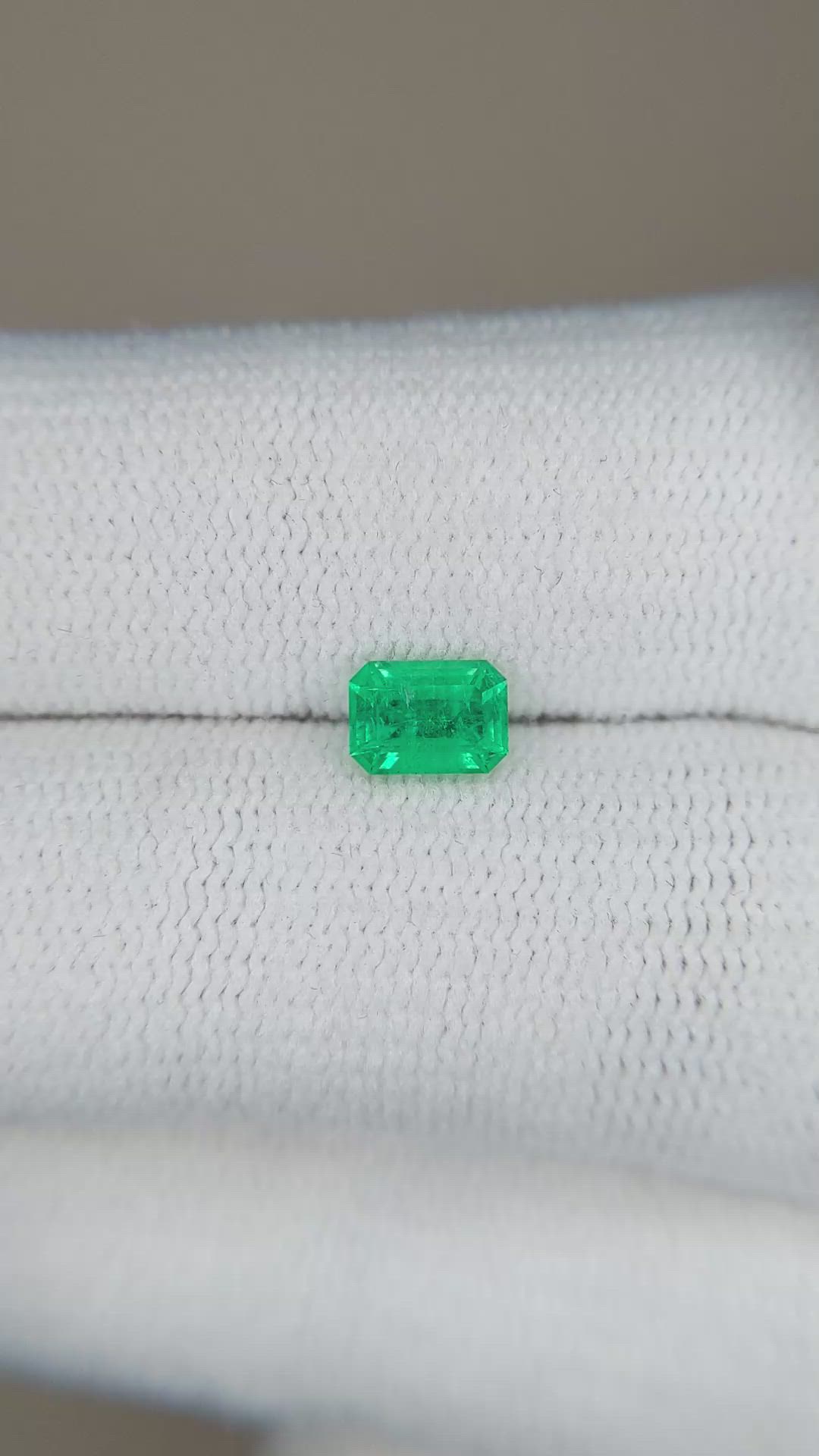 0.53 Ct. Emerald from Russia Size Video