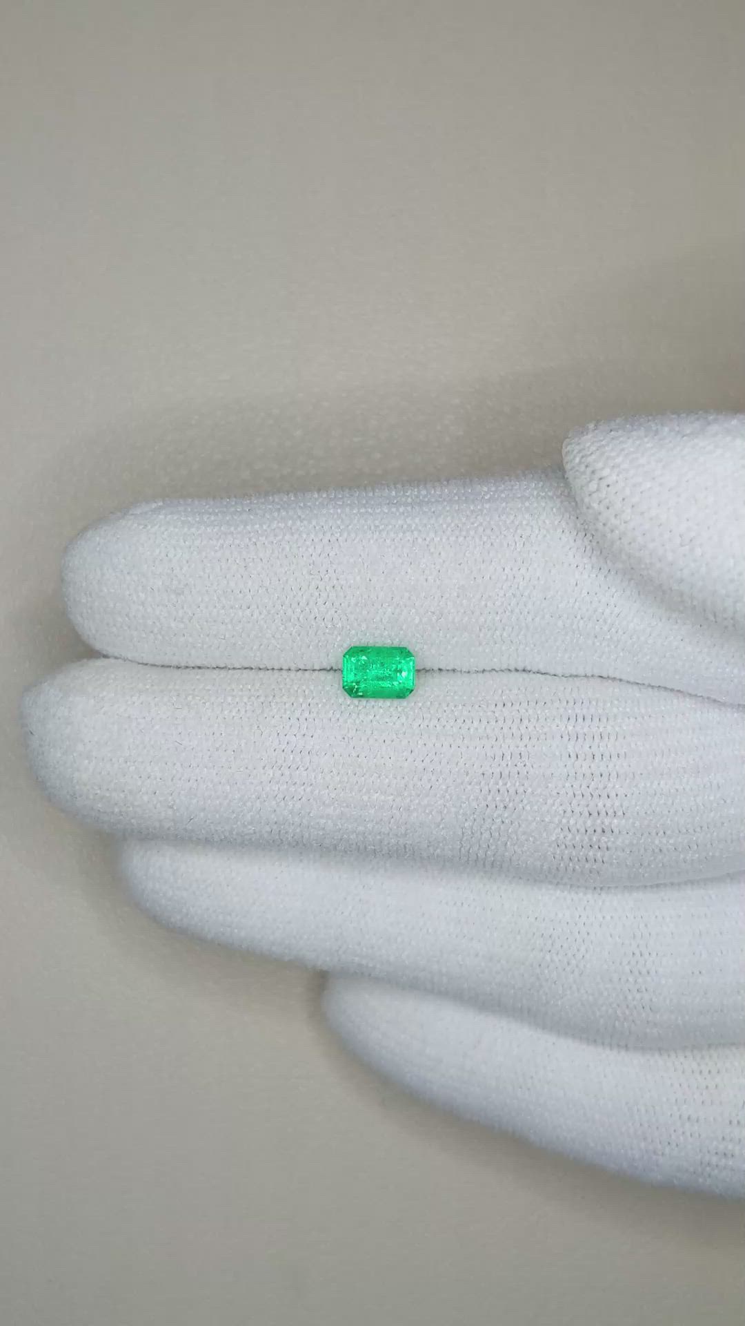 0.53 Ct. Emerald from Russia Size Video